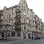 Klasyczno Nowoczesny Loft Z Wykuszem
